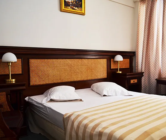 Camera Dubla Matrimoniala — Hotel President, Scornicești, Olt