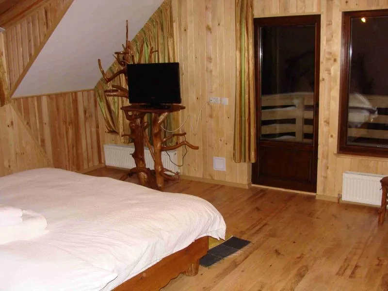 Camere duble — Vânătorul, Ceahlău, Neamț
