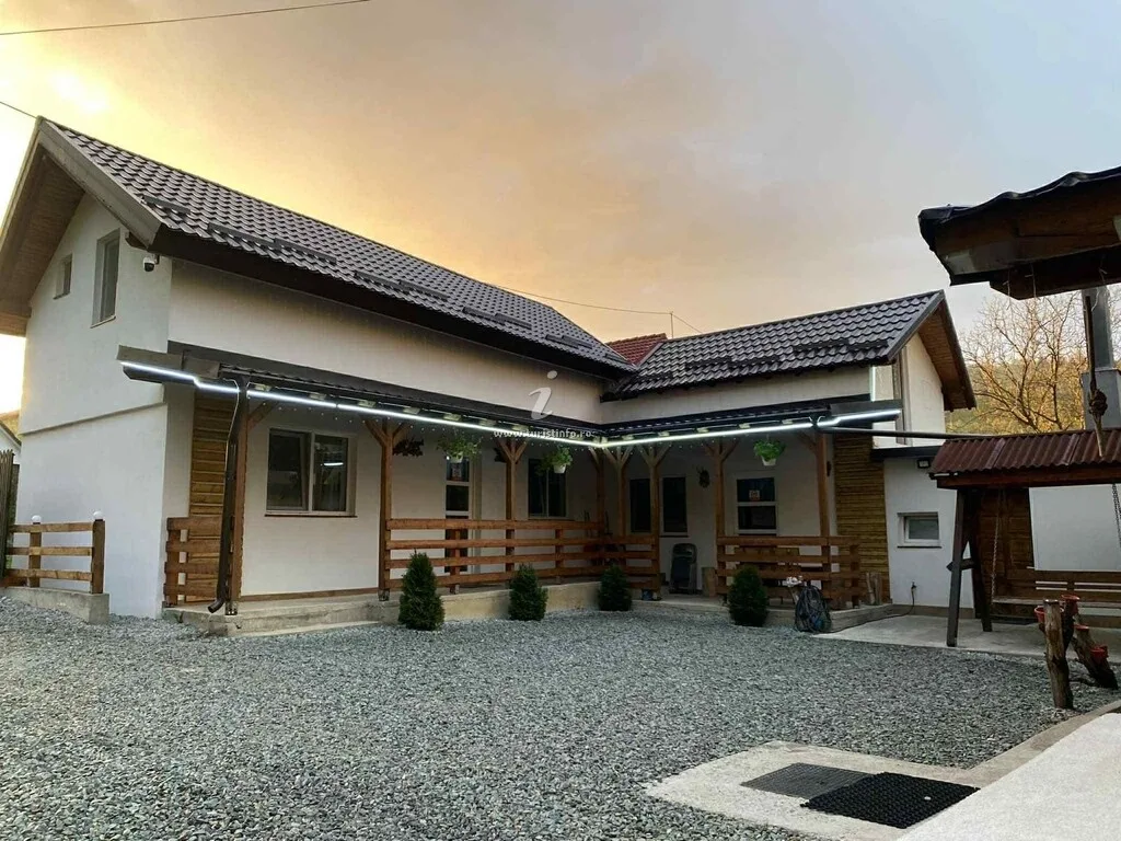 Cabana la Batranu