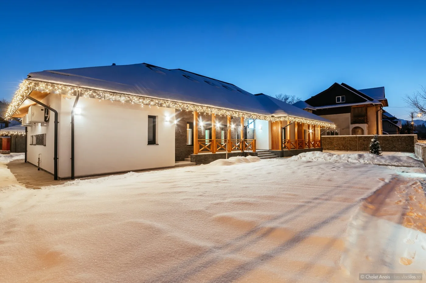 Anais Chalet