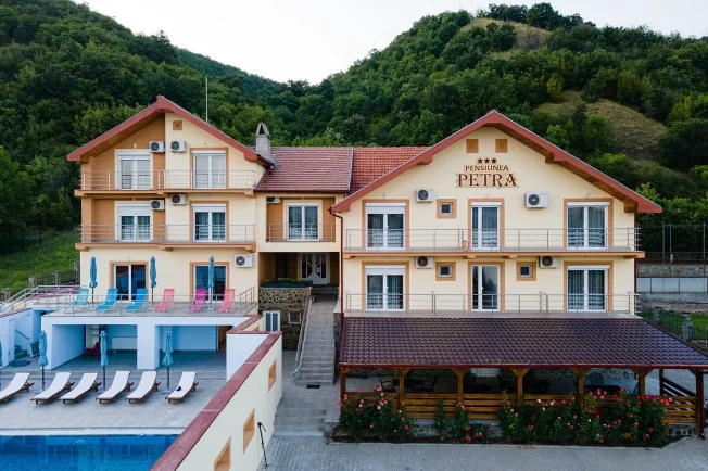 Pensiunea Petra