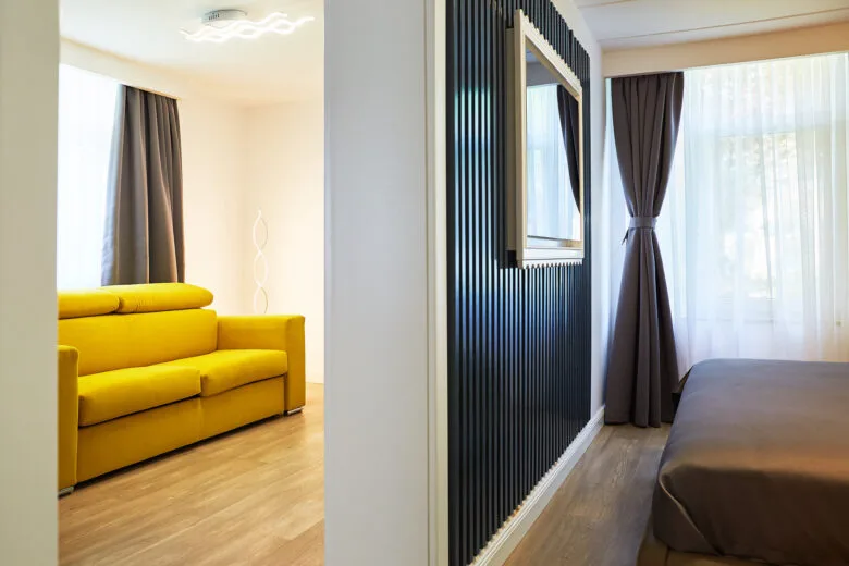 Camere și apartamente de lux cu vedere la Delta Dunării — Lebăda Luxury Resort & Spa, Crișan, Tulcea