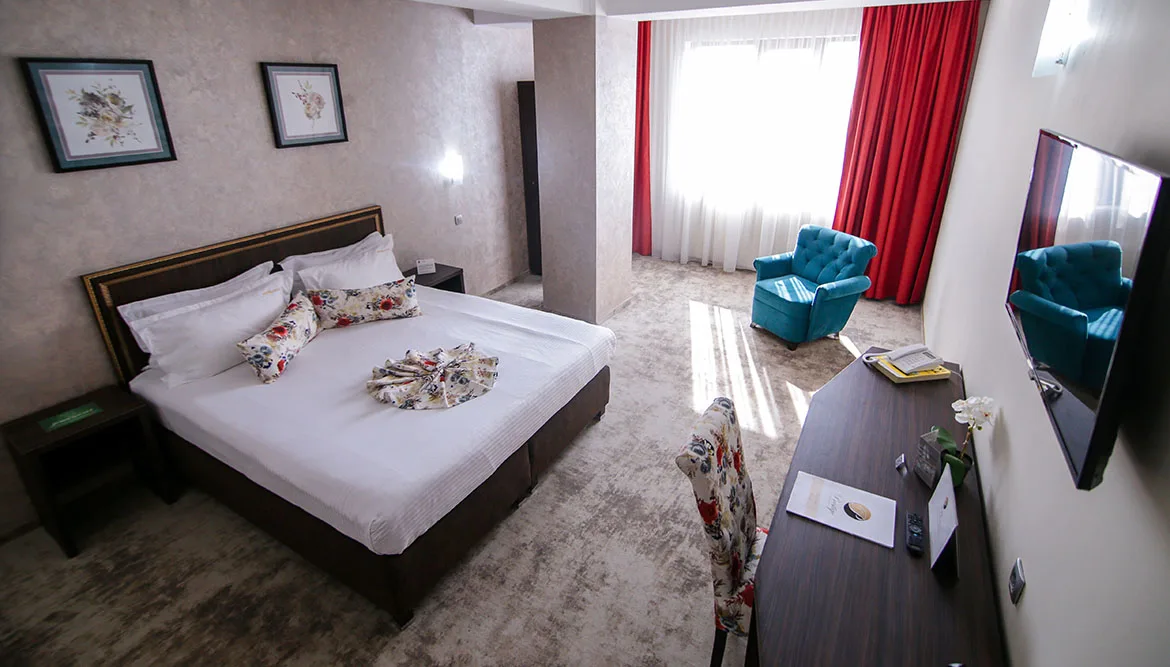 Camera Deluxe — Prestige, Craiova, Dolj
