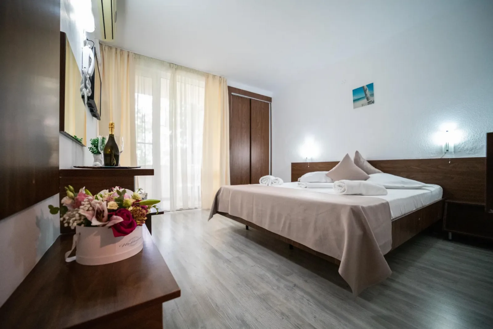 Cameră dublă standard — Complex Mediteranean, Mamaia, Constanța