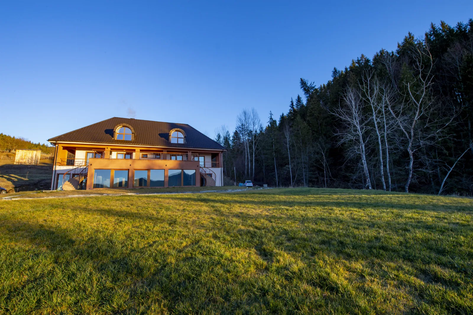The View by the lake&spa
