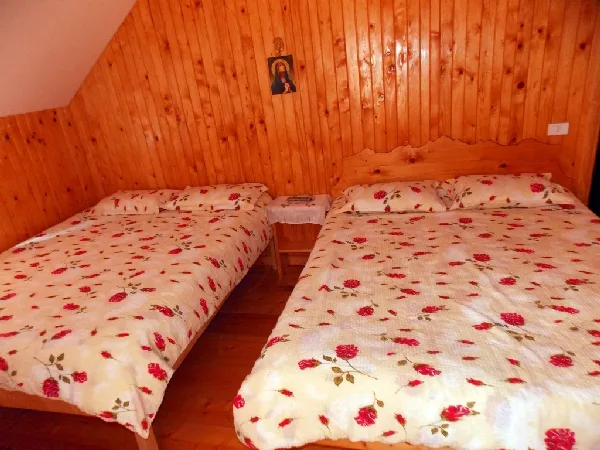 Camera cu 4 locuri — Paradiso, Petru Vodă, Neamț