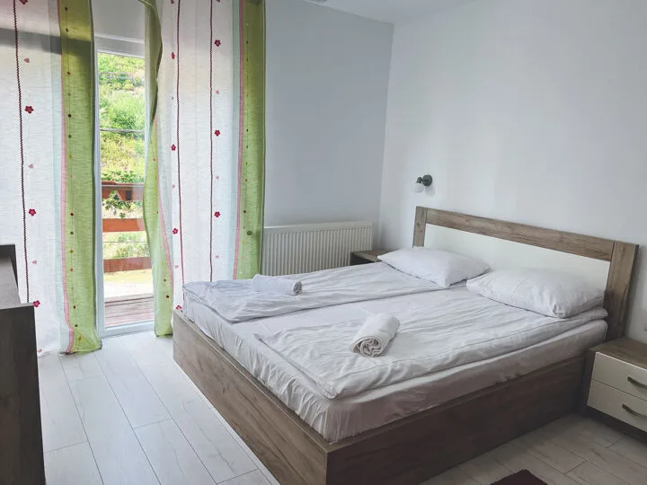 Camera dubla in regim single — Vanesa, Avrămești, Alba