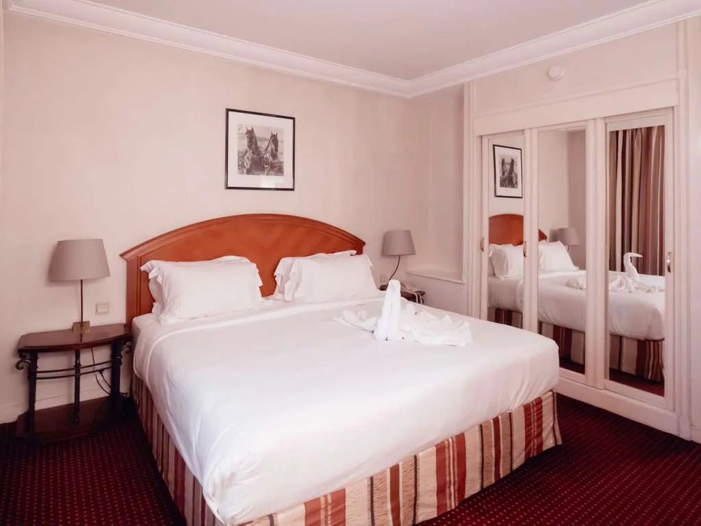 Deluxe Room with 1 double bed — Pullman, București Sectorul 1, București