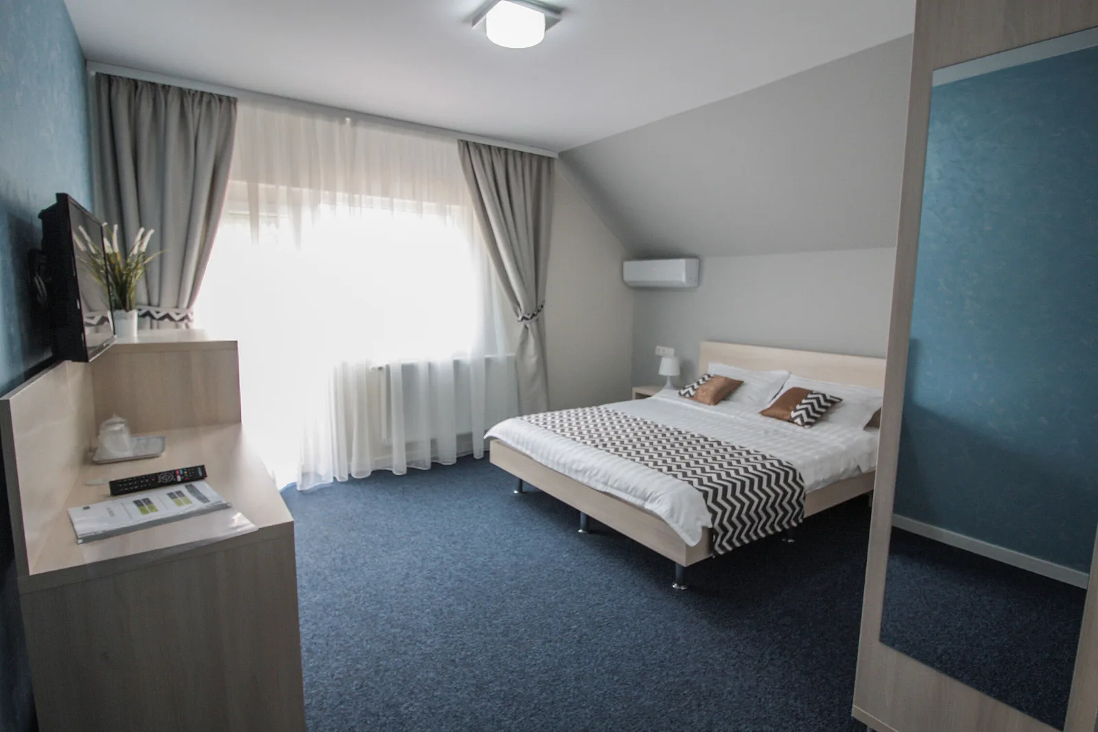 Camere matrimoniale — Pensiunea Eden, Slatina, Olt