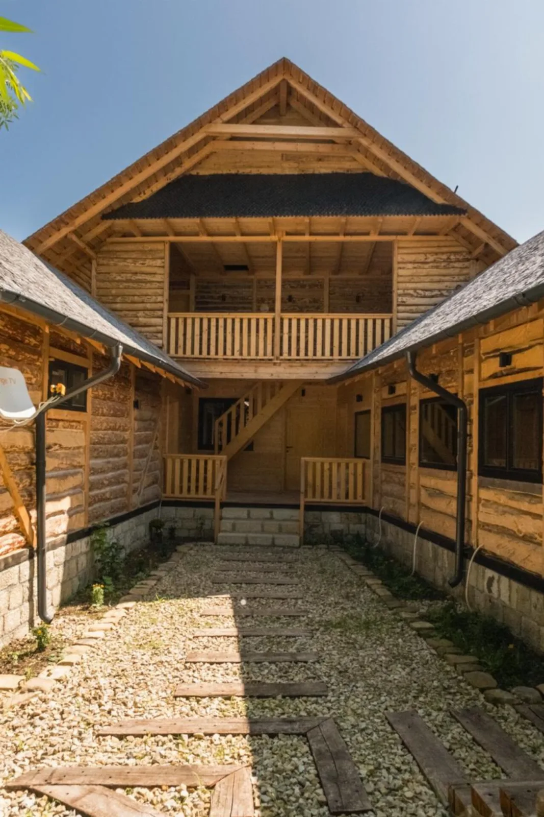Vila 3 — Casa Thymus, Dragosloveni, Vrancea