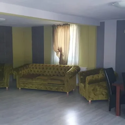 Camere de 4 persoane cu grup sanitar propriu (fara AC) — Pensiunea KM. 0 - Ocnele Mari, Ocnele Mari, Vâlcea