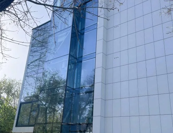 Delfin hotel 3 stele