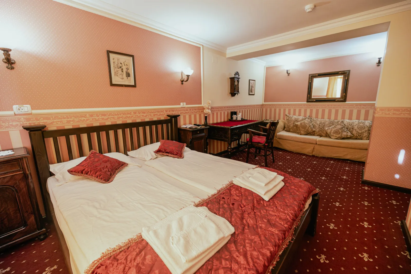 Superior Studio — Casa Del Sole, Timișoara, Timiș