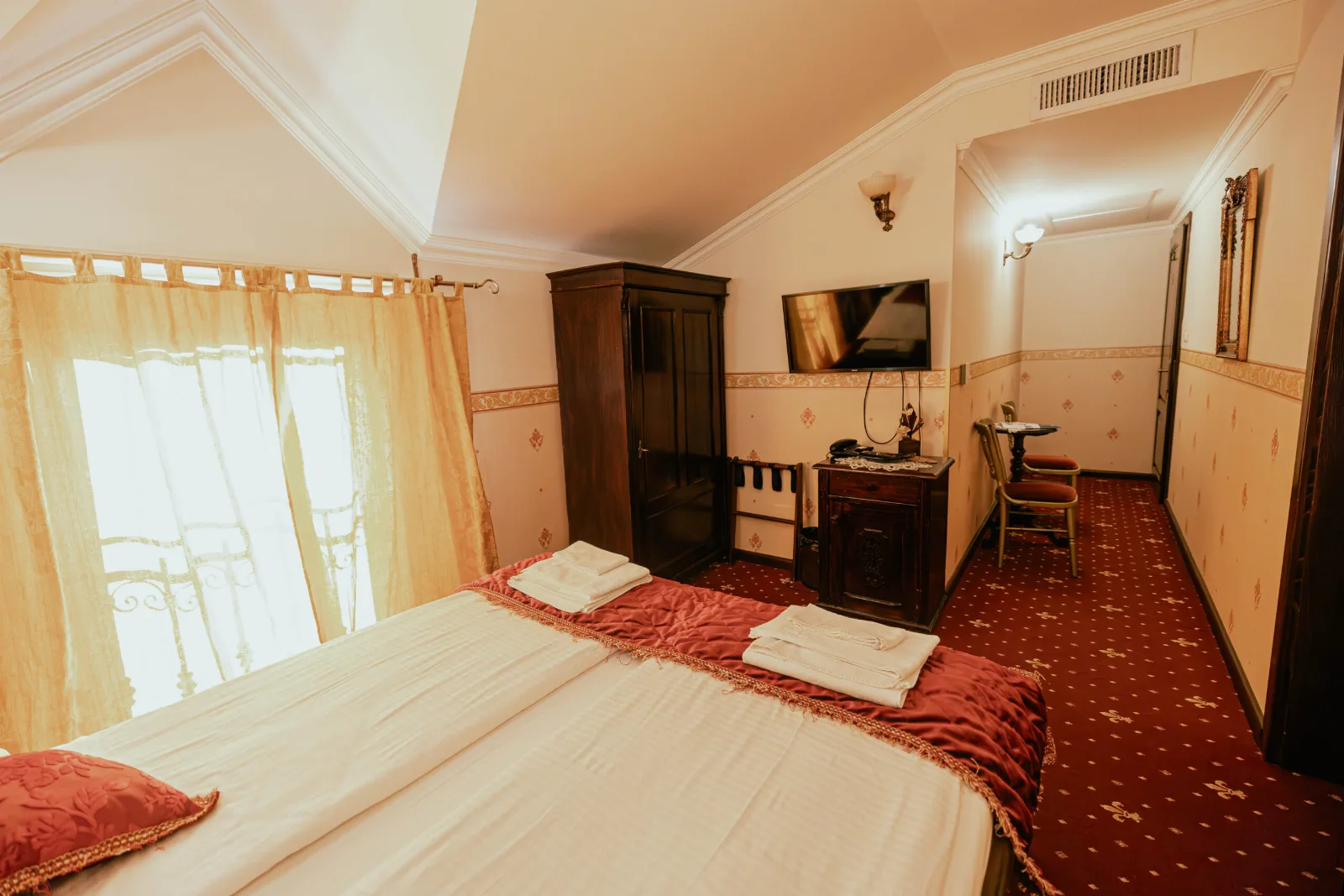 Superior Twin Room — Casa Del Sole, Timișoara, Timiș