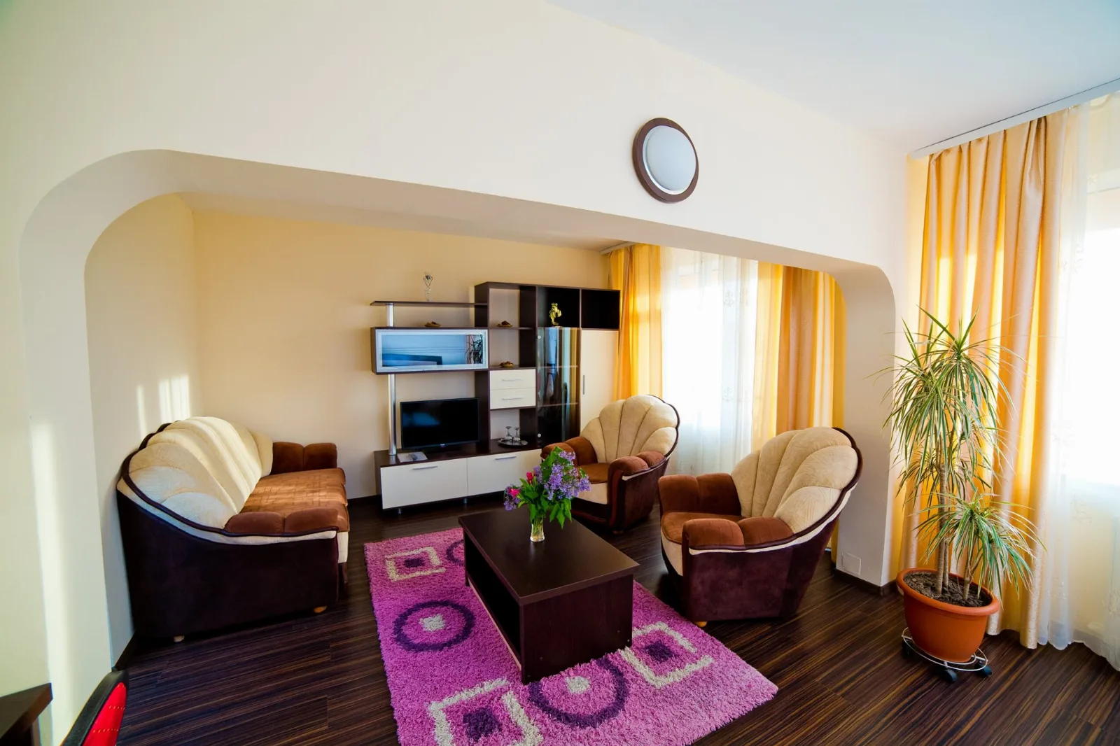 Apartament — Parc, Amara, Ialomița