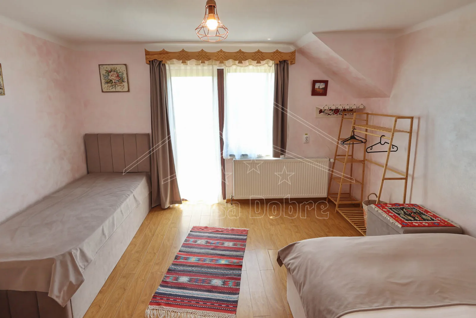 Camera Tripla — Pensiunea Dalas, Măgura, Brașov