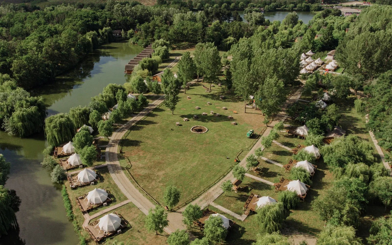 Glamping - corturi deluxe — Zaga Zaga Sat, Cosmești, Galați