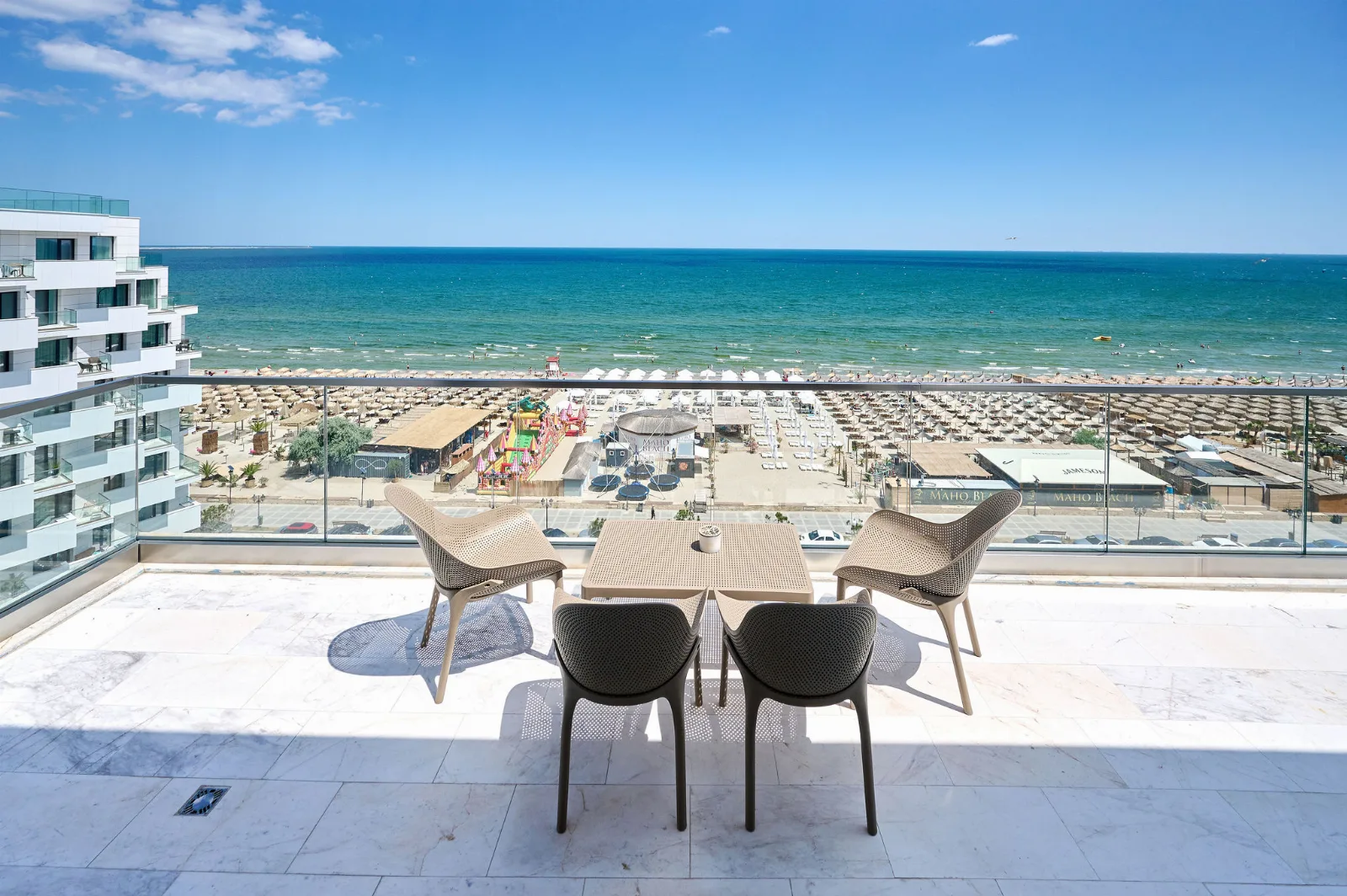 Fotografie 2 — Alezzi Infinity Resort and Spa, Mamaia Nord, Constanța