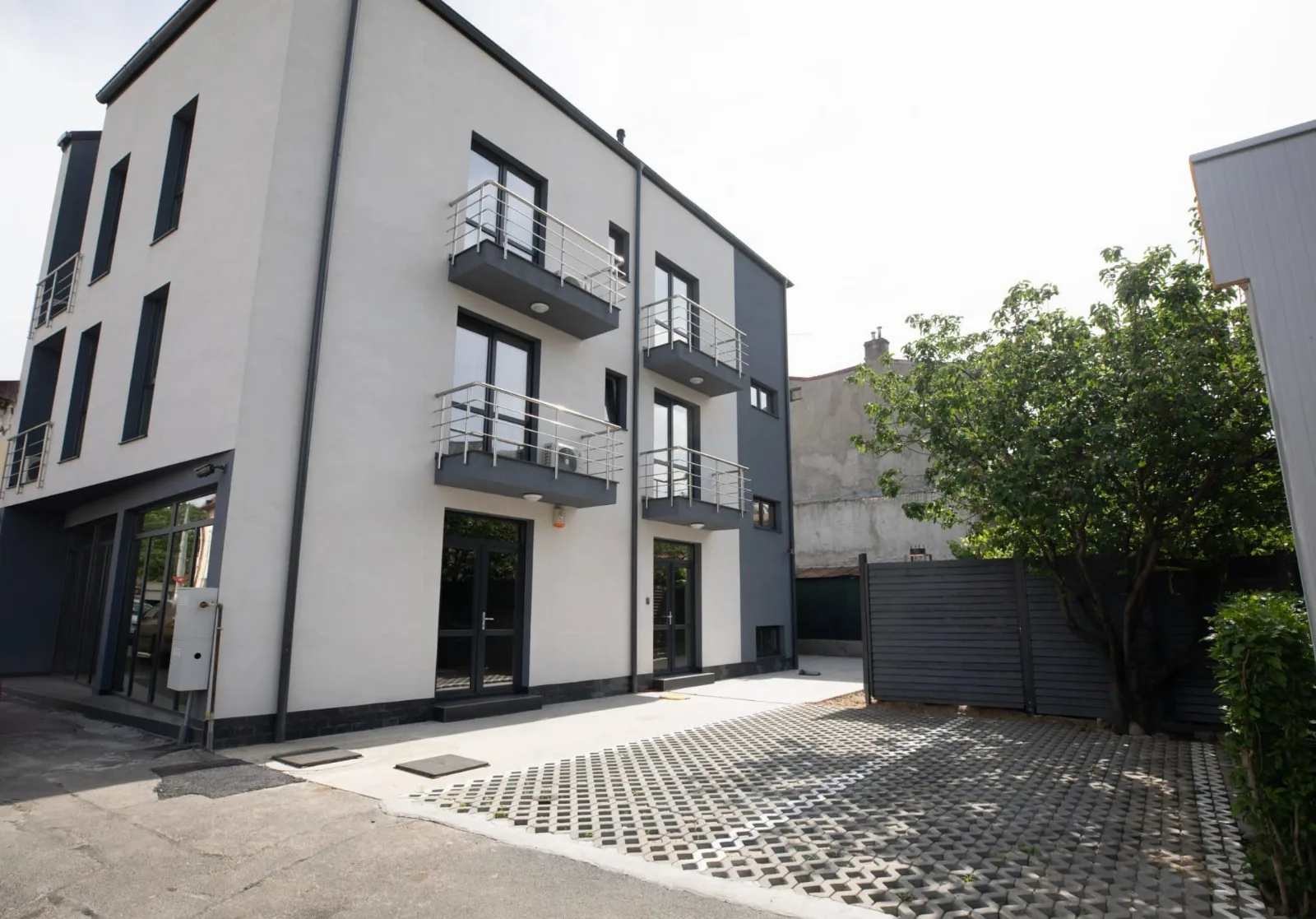 Urban 7 Residence