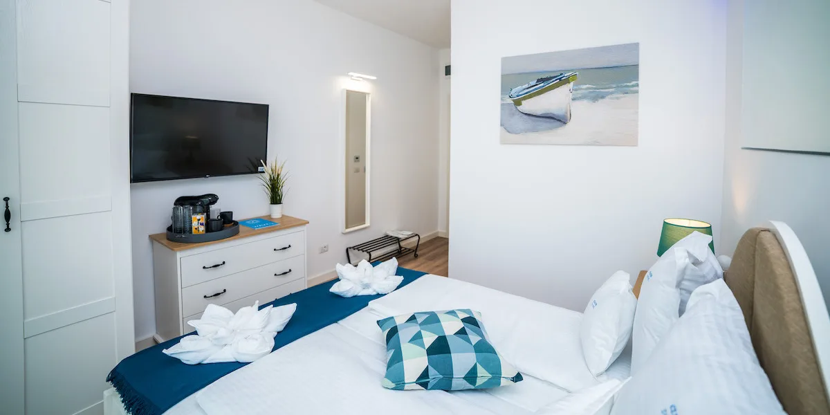 Standard Queen Room — Waves, Vama Veche, Constanța