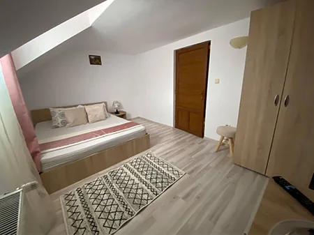 Cameră 4 locuri — Florina, Poiana Mărului, Caraș-Severin