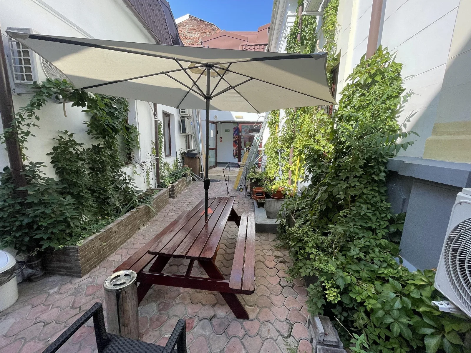 X Hostel Bucharest