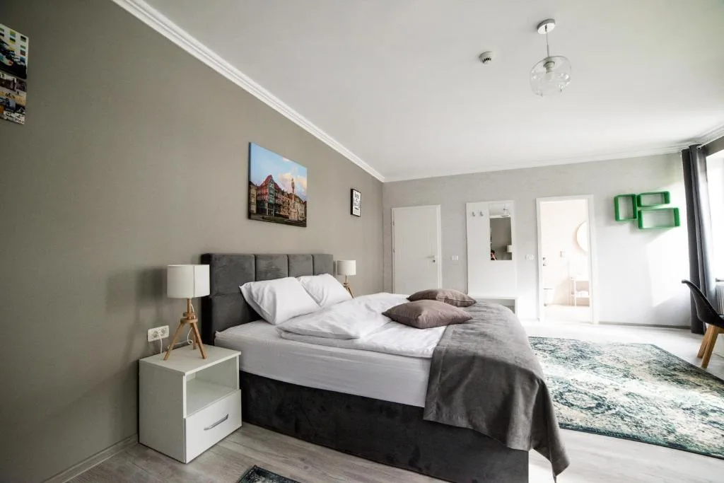 Cameră tripla confort — Complex Living - Apart Hotel, Timișoara, Timiș