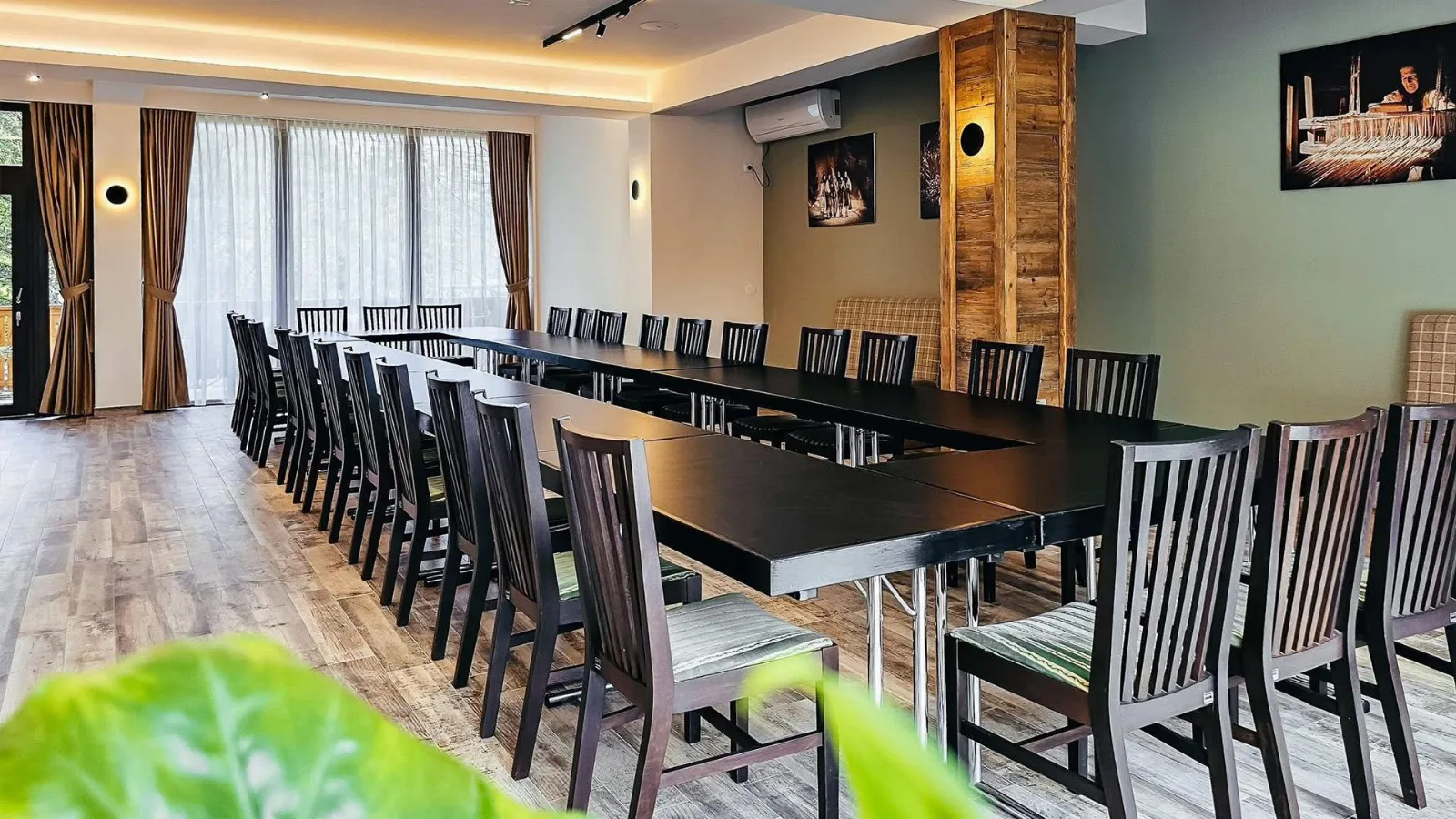 Popasul Domnesc Resort and Spa Voronet Vue