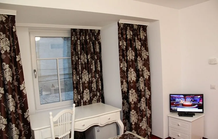 Camera dubla matrimoniala — Hotel Helin Central, Craiova, Dolj