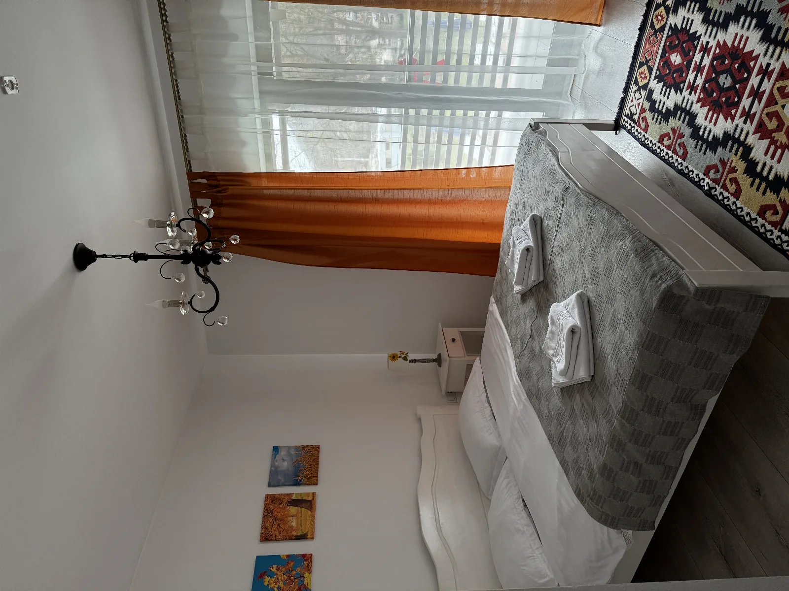 Camera dublă cu balcon nr 4 — Casa Artemis, Pianu de Sus, Alba