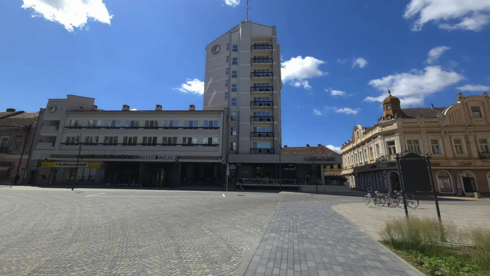 Hotel Aurora