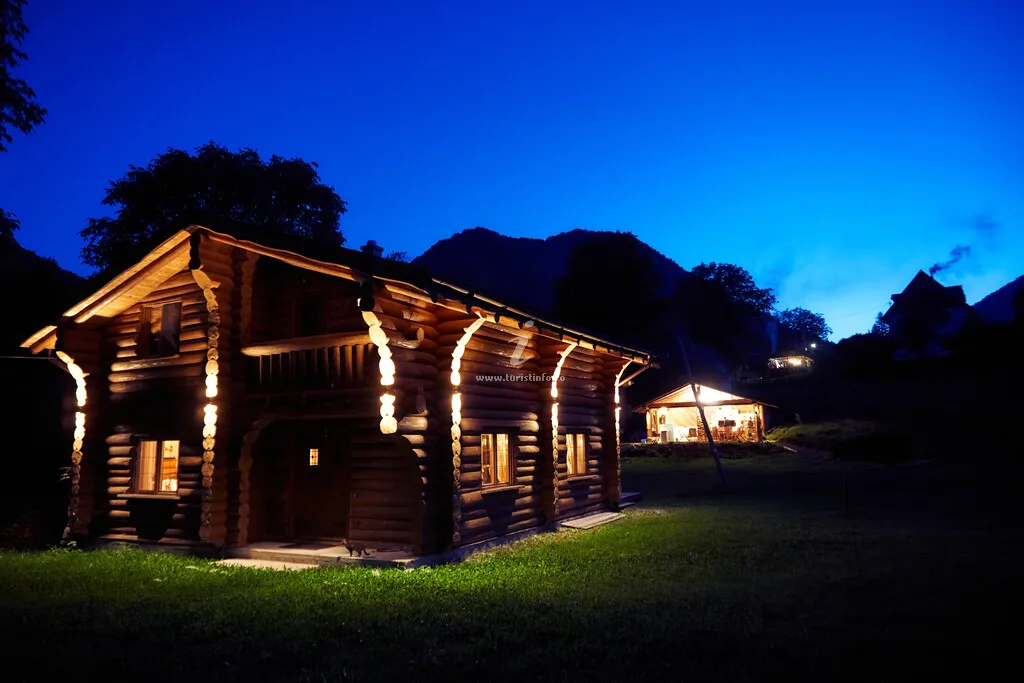 Timber Charm Chalet