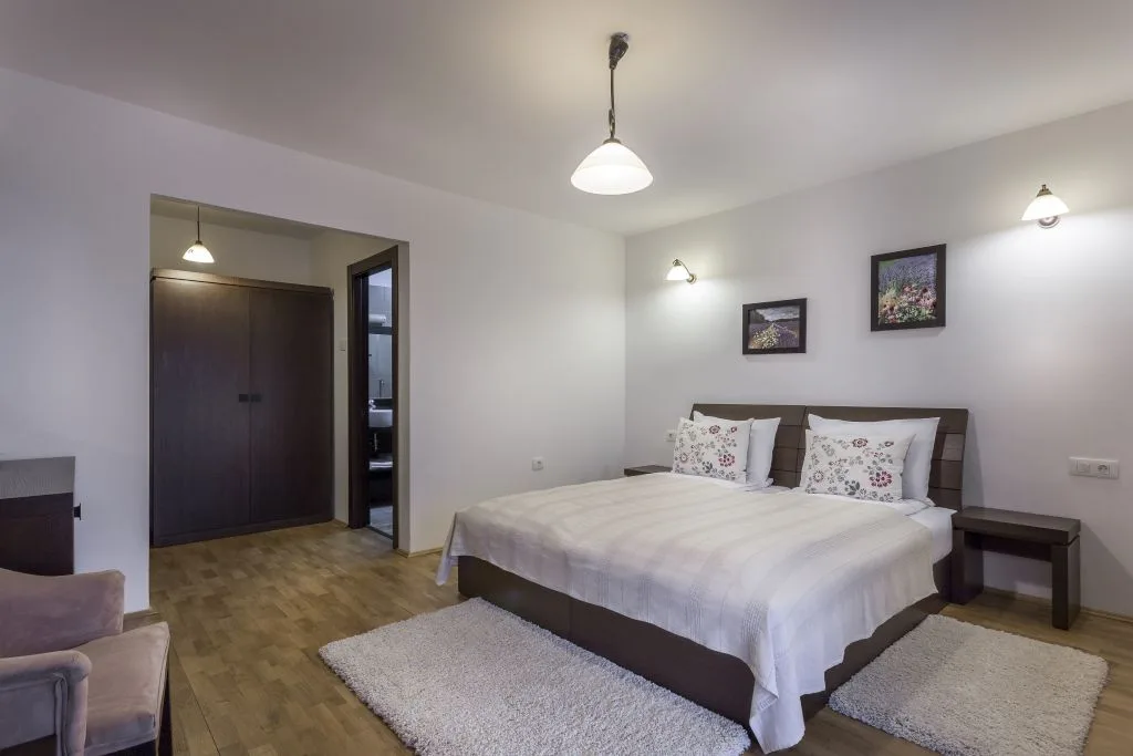 Camere duble superioare — Cetatuia Hotel & Restaurant, Vernești, Buzău
