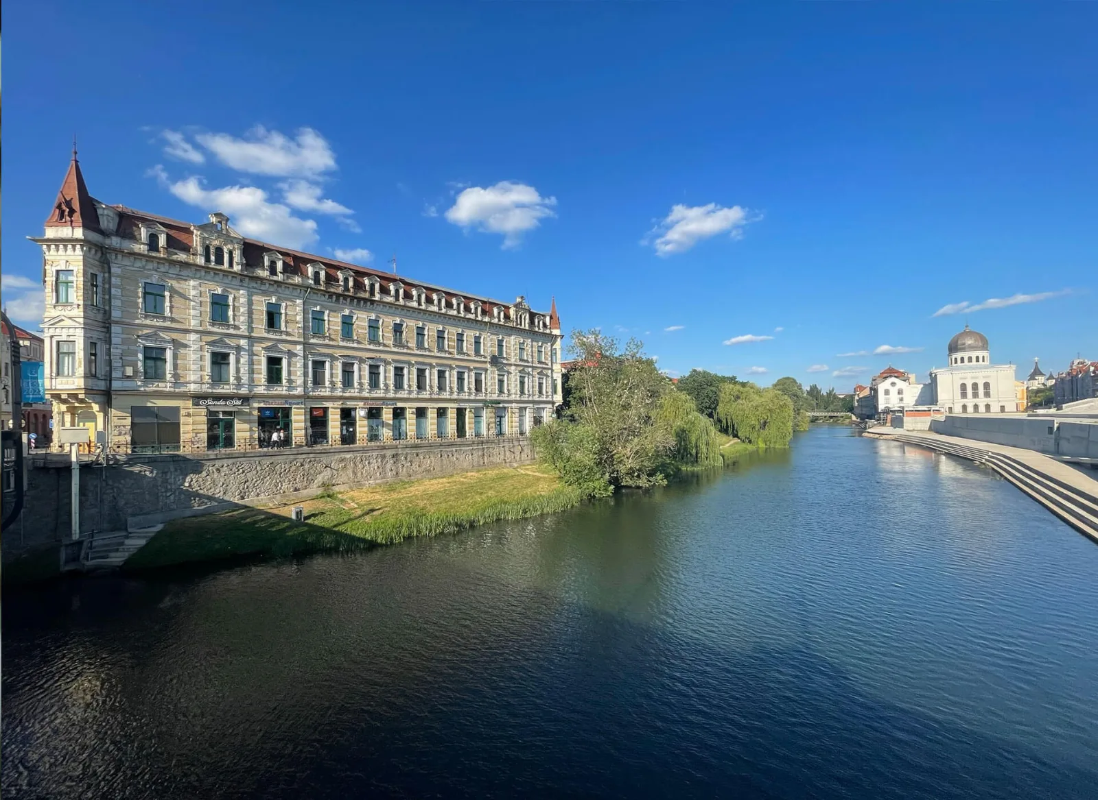 Liberte Apartments