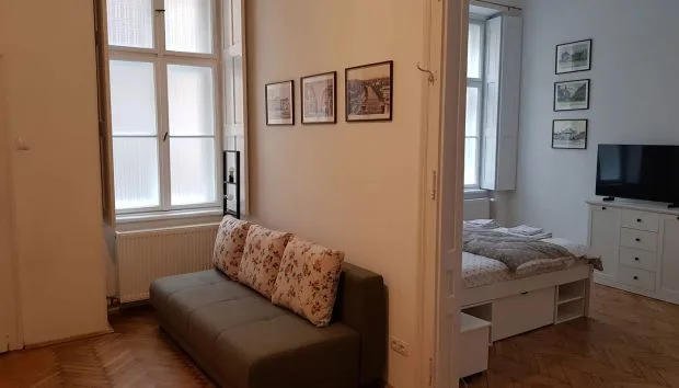 Liberté Retro – near Unirii Square — Liberte Apartments, Oradea, Bihor