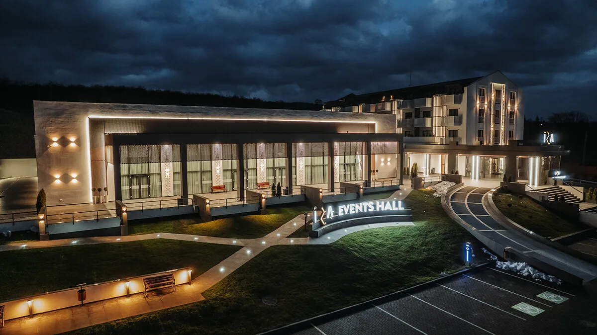 Hotel IZA