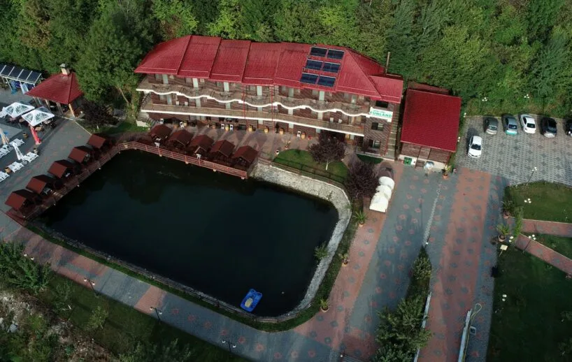 Cameră Matrimonială Funland — Deny Inn Resort & Spa, Zărnești, Brașov