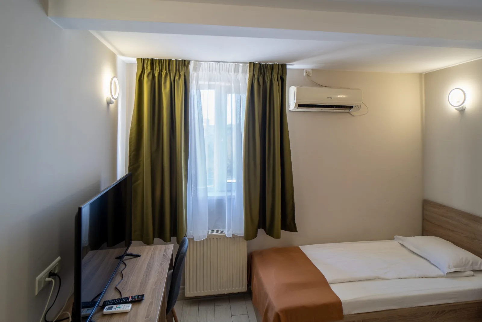 Camera twin — City Hotel Bucuresti, București, București
