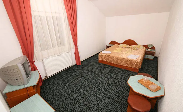 Dublă matrimonială B — Cotul Donului, Timișu de Sus, Brașov