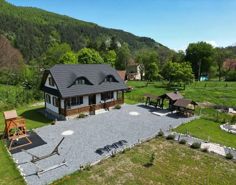 Casa întreagă — Old Cottage Pensiuni Bran, Moeciu, Brașov