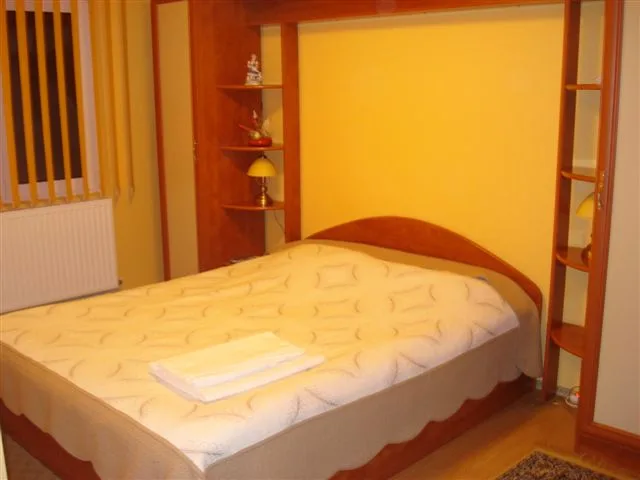 Camera 5 — Casa Enescu, Moeciu, Brașov