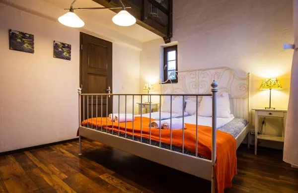 Camera cu trei paturi single — Casa Barolo, Vlaha, Cluj