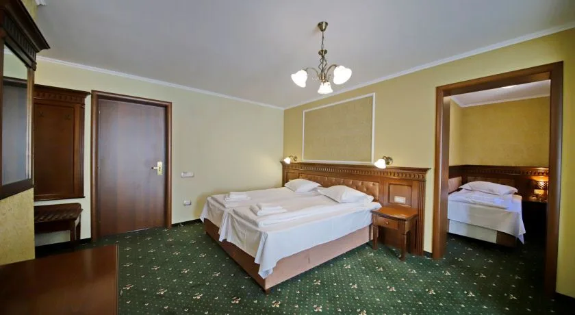 Tripla — Montebello, Predeal, Brașov