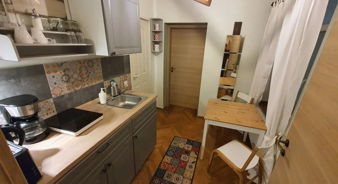 Camera Dubla Superioara — Casa Corona, Brașov, Brașov