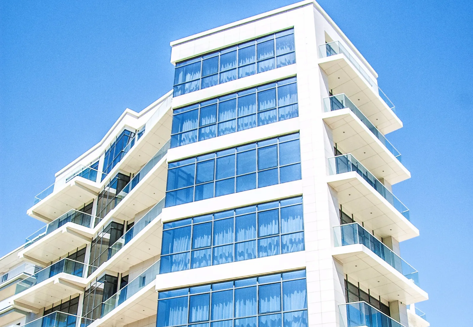Riviera Residence Apartments