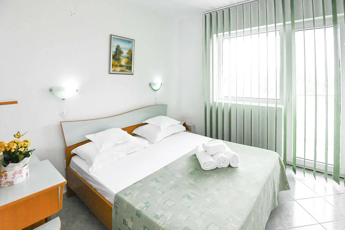 Cameră dublă cu balcon — Complex Tismana, Jupiter, Constanța