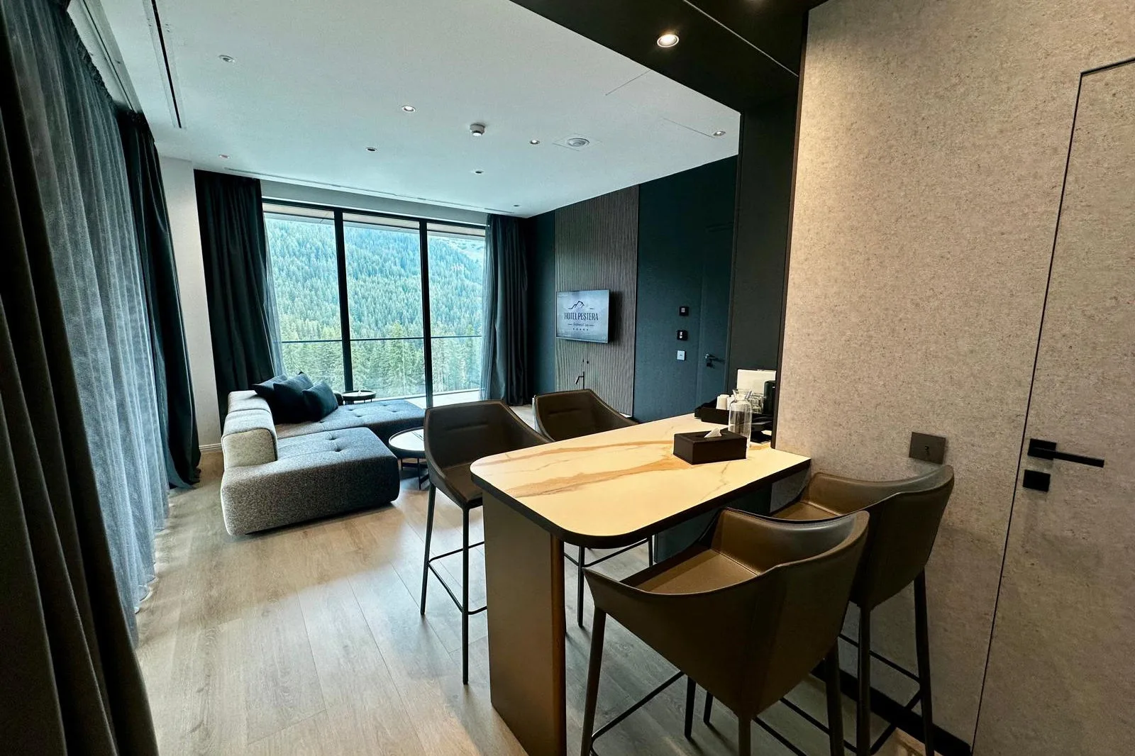 180° View Grand Suite — Peștera, Dobrești, Dâmbovița
