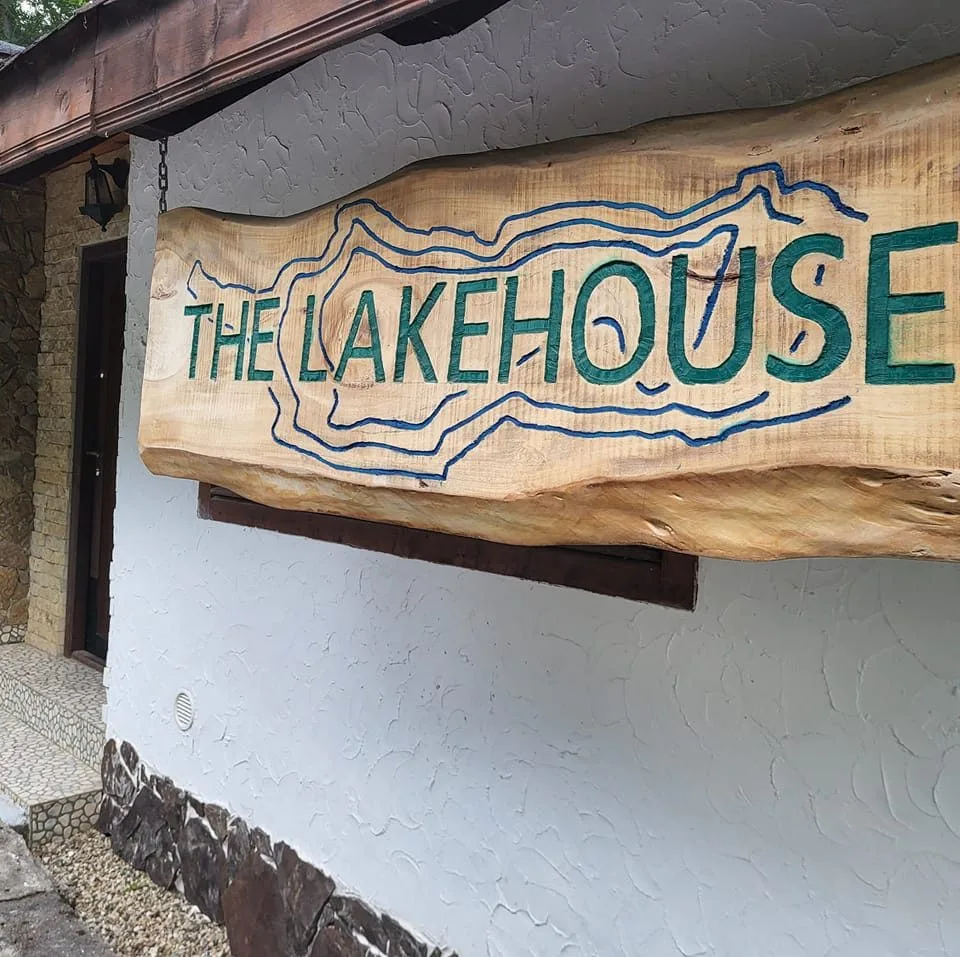 The LakeHouse - Tauț