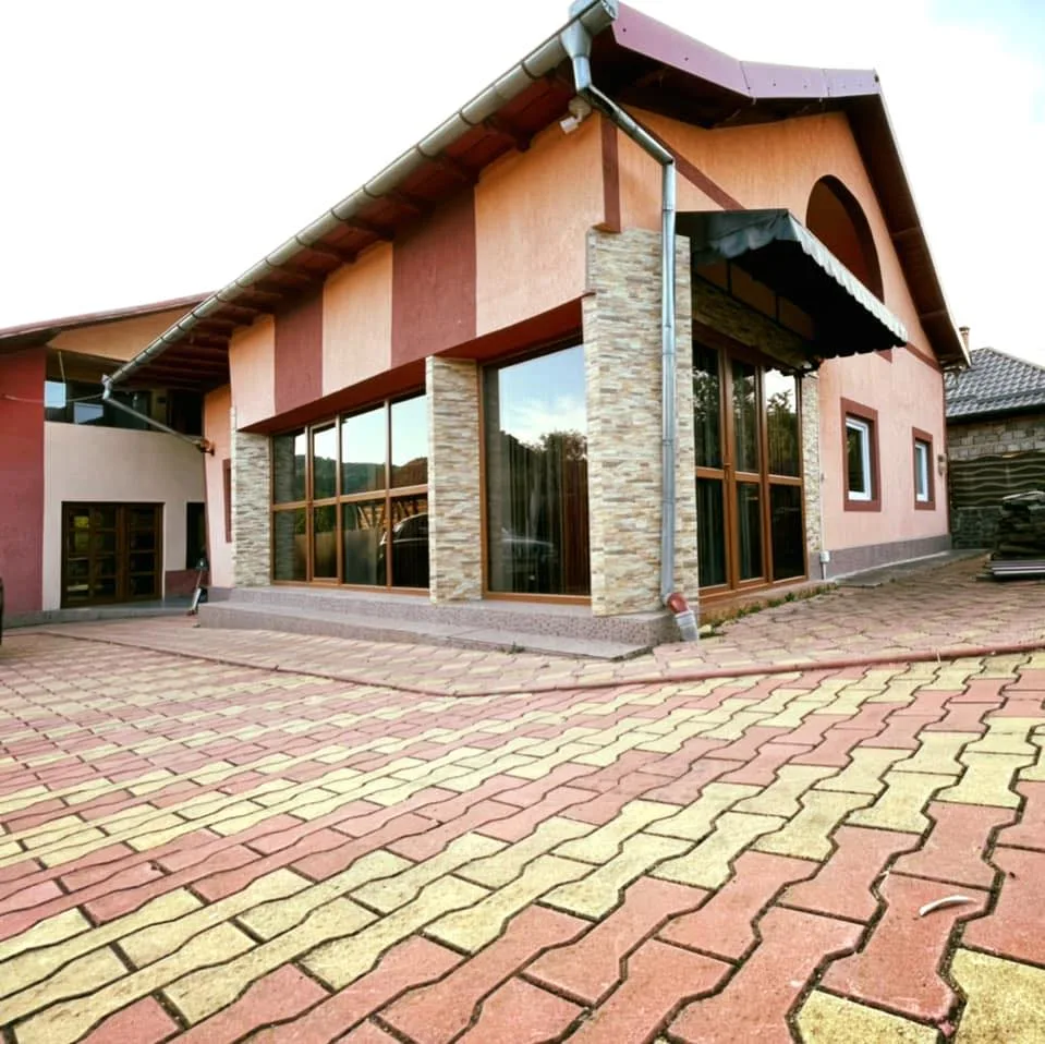 Pensiunea Colț de Rai