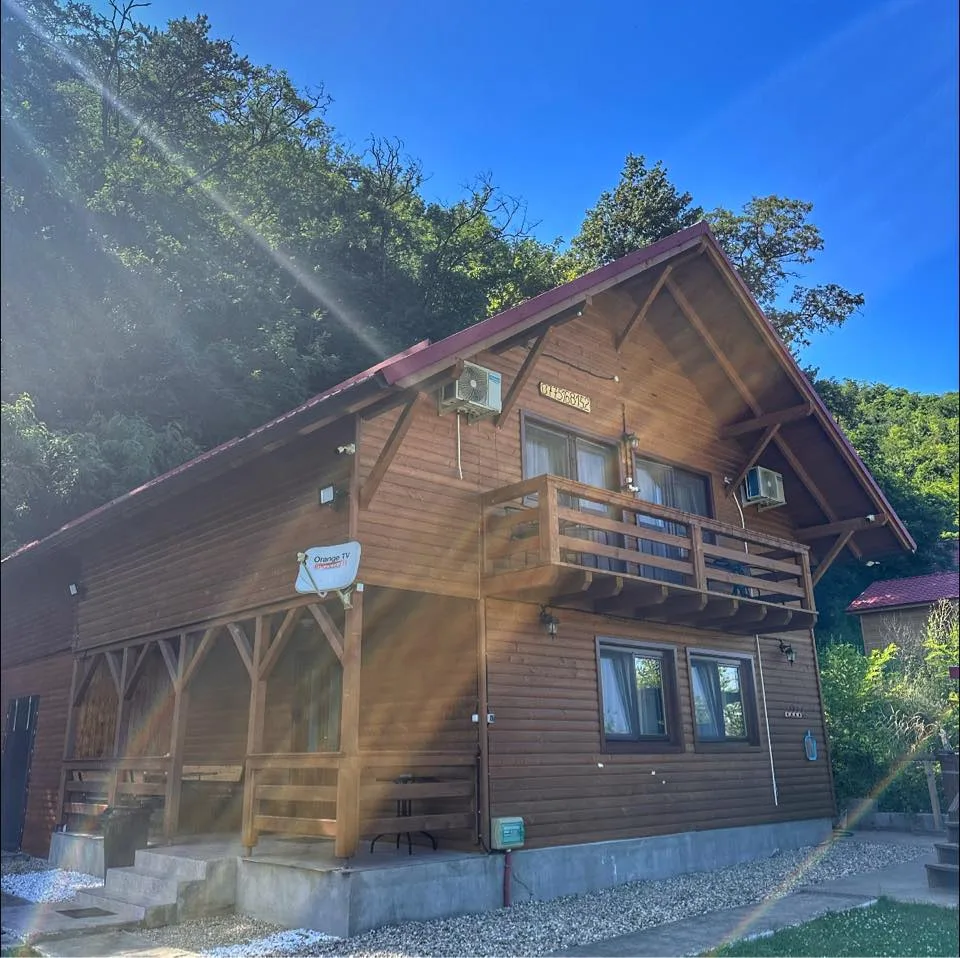 Casa Favorit
